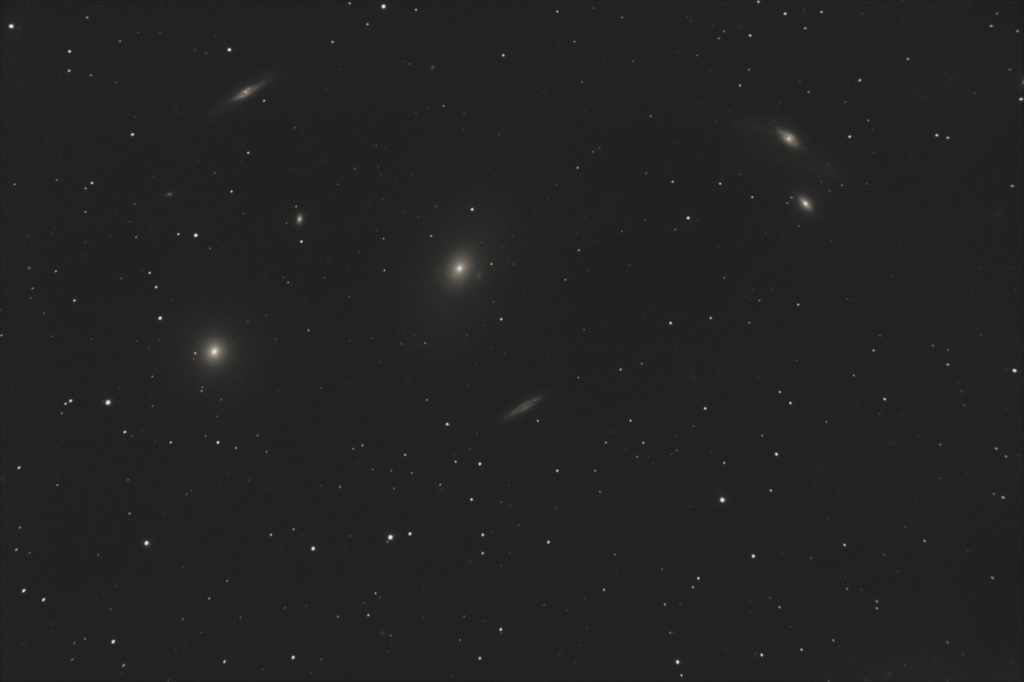 M84 - M86 Chaîne de Markarian Autosa23