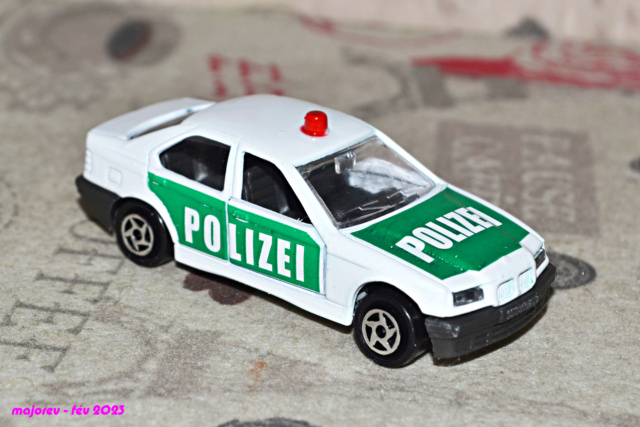 N°257A BMW 325i E36 POLICE Major359