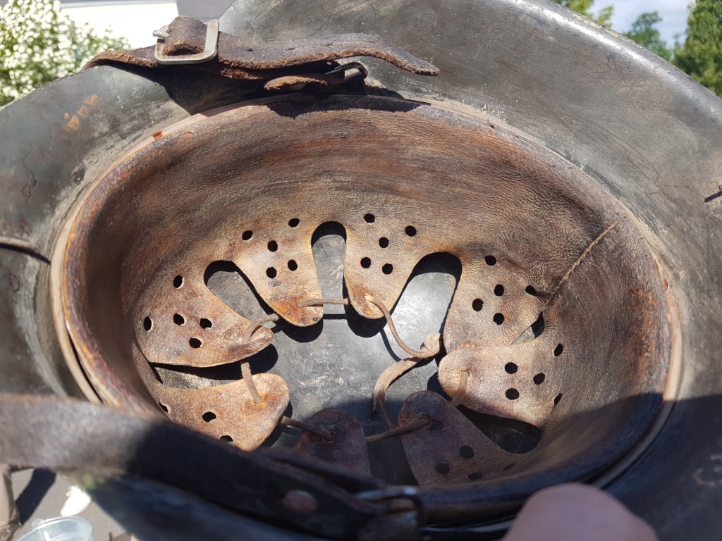 Deux casques vraiment très très beaux 20190524