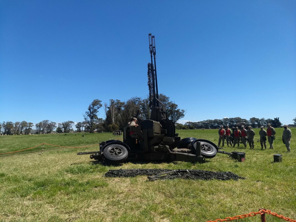 EJERCICIOS DEL EJERCITO ARGENTINO - Página 8 12315910