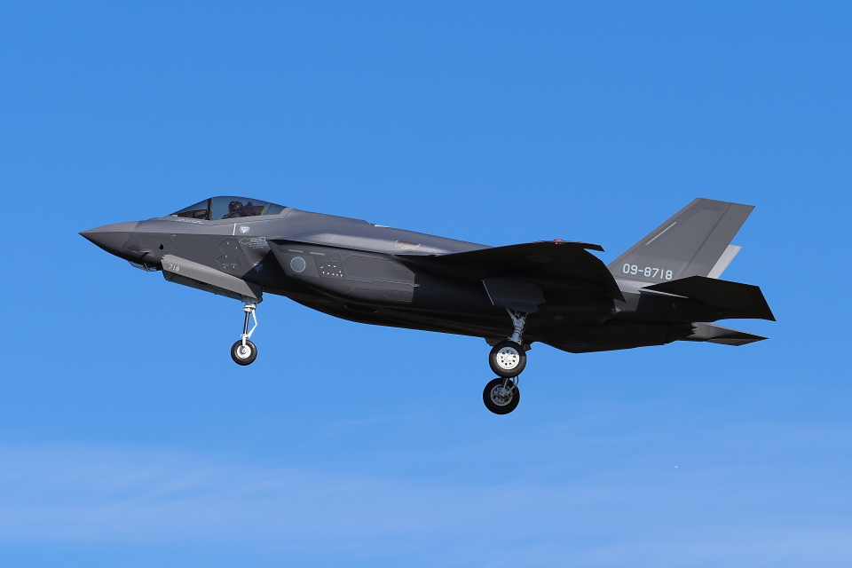 Lockheed F-35 Lightning II - Página 41 81854310