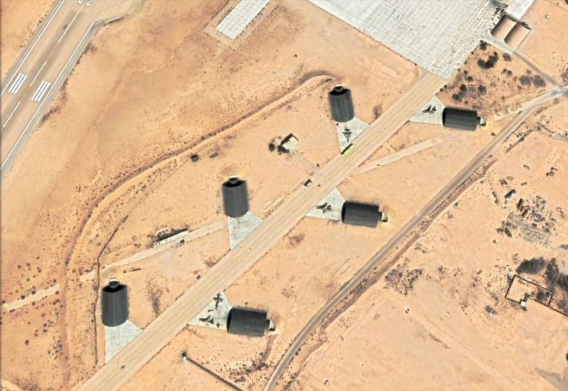Bases aeriennes militaires au Maroc par Google Earth - Page 3 245410