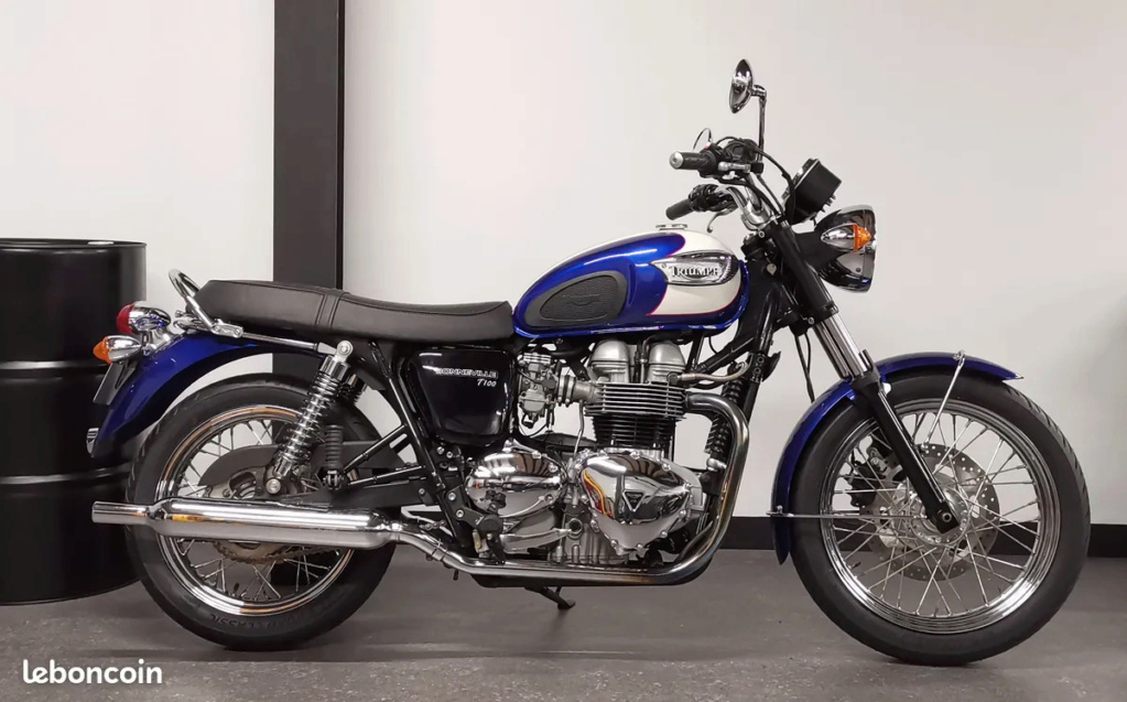 Triumph Bonneville à carbu Aa4ba610