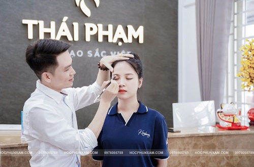 Trường chuyên các khóa học phun xăm lớn uy tín,chuyên nghiệp Phun_x21