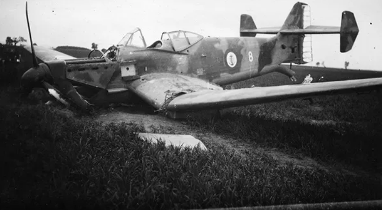 Loire Nieuport LN 411 au 1/48 AZUR (montage) - Page 3 Captur17