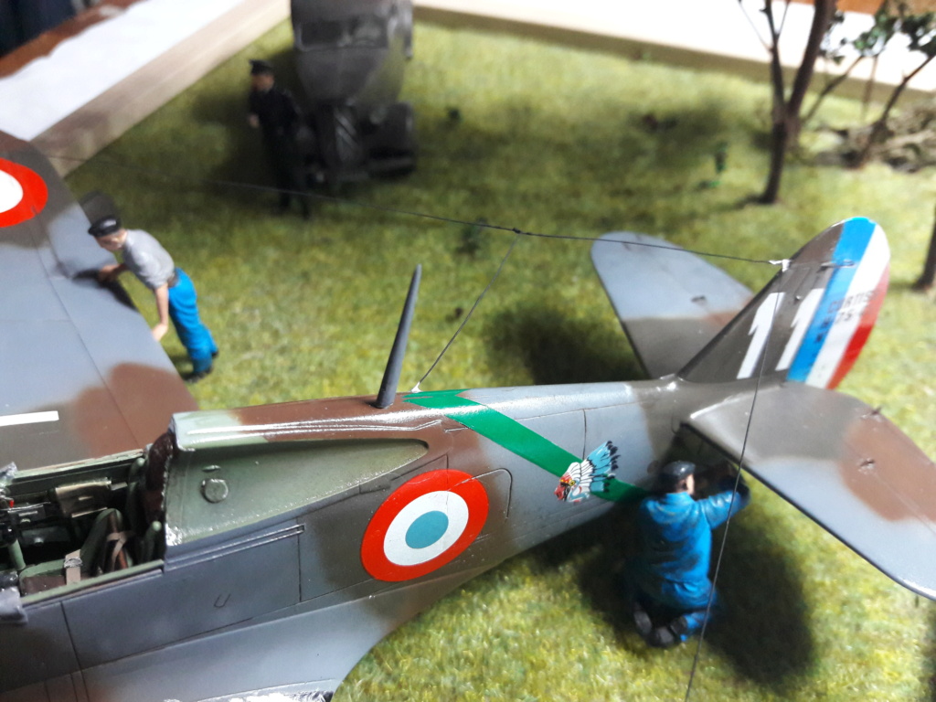 Curtiss hawk h-75 academy 1/48 (montage) - Page 6 Img_1108