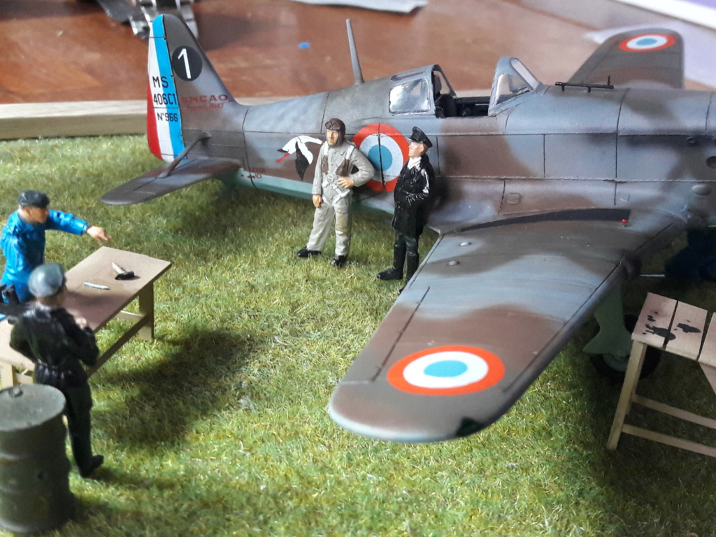 Morane-saulnier Ms406 AZ-model 1/48 (montage) Img_2803