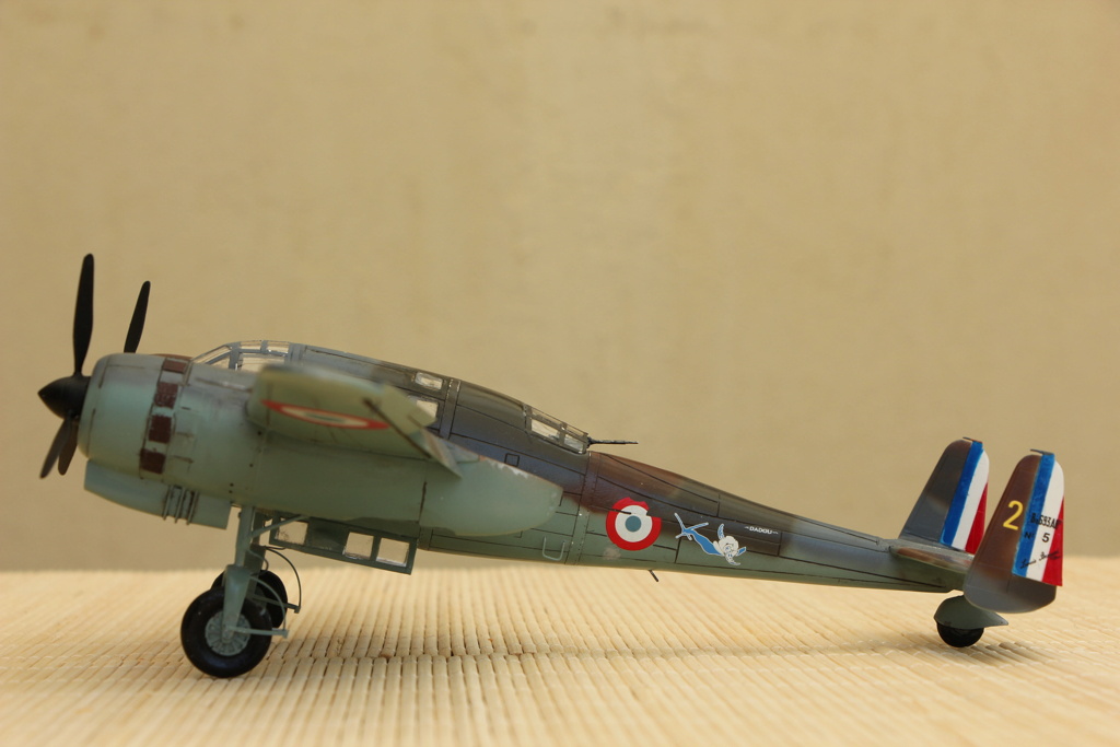[Fonderie Miniature] 1/48 - Breguet 693    (br693) - Page 5 Img_3324