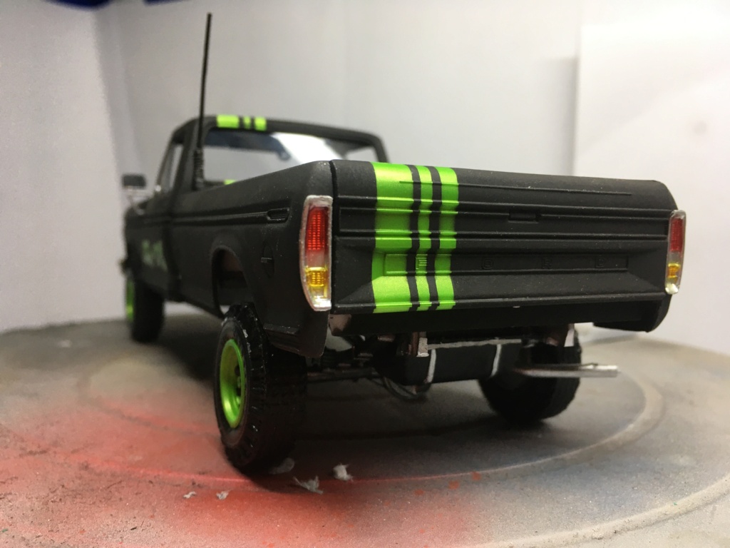 ford - MT: Ford F150 4x4 de AMT 1/25 Img_4314