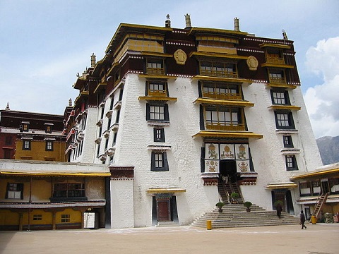 LE POTALA (Tibet) 640px-10