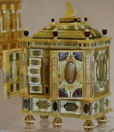 Le mystère de la chambre d’ambre du palais de Tsarskoïé Selo  Blog_j11