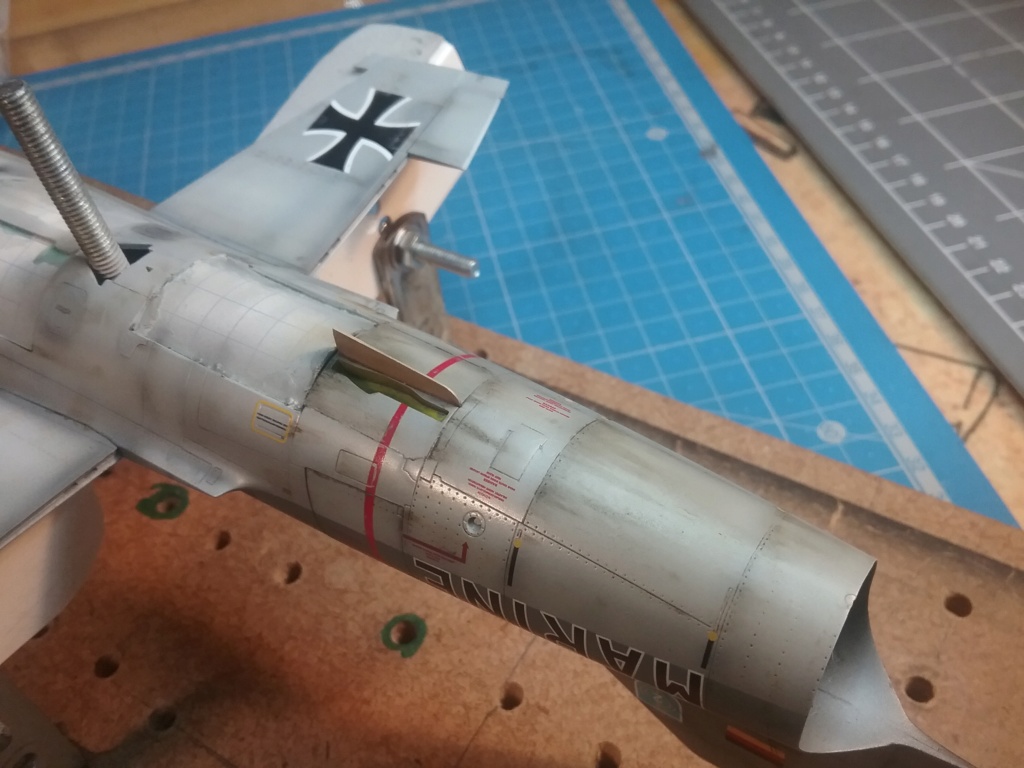 F104G starfighter marine allemande........................... terminé.................... 1/48 KINETIC F104-512