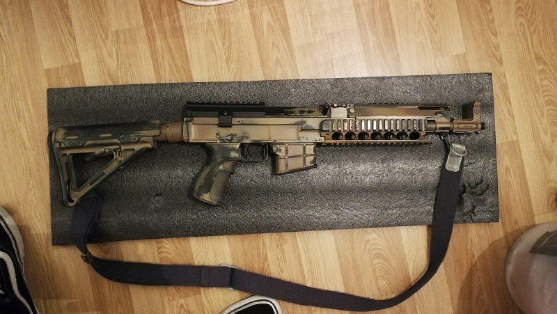 1 AK, 1 MP5SD6 et un VZ58 Img_2021