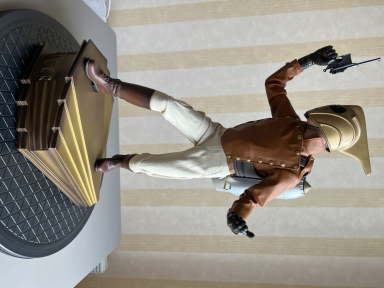 Hot Toys - Sideshow - Nouveautés 16/06/23 : Lara Croft Img_3012