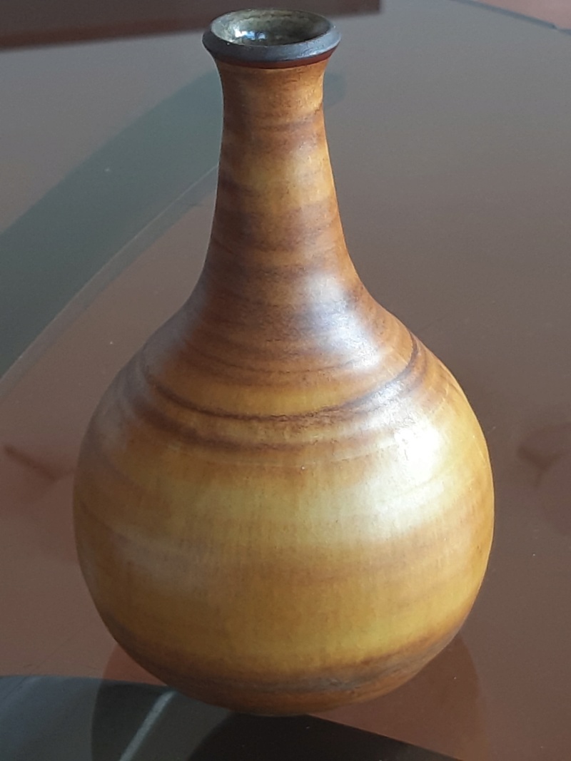 vase ceramique signature non définie à identifier 20191010