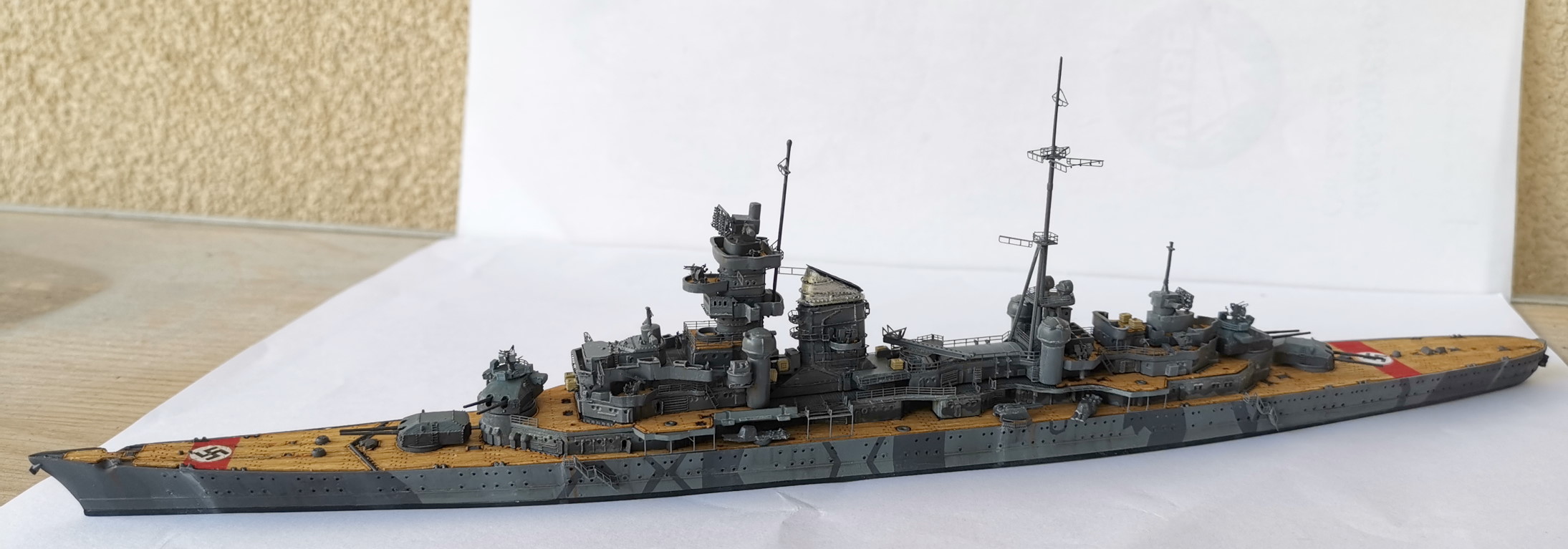 [TERMINE] Croiseur Prinz Eugen Trumpeter 1/700e, PE Flyhawk, pont en bois - Page 6 20200616