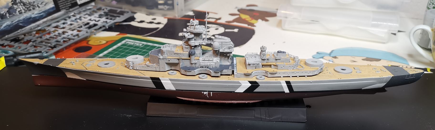Bismarck MENG au 1/700e kit de PE Eduard - Page 4 250110
