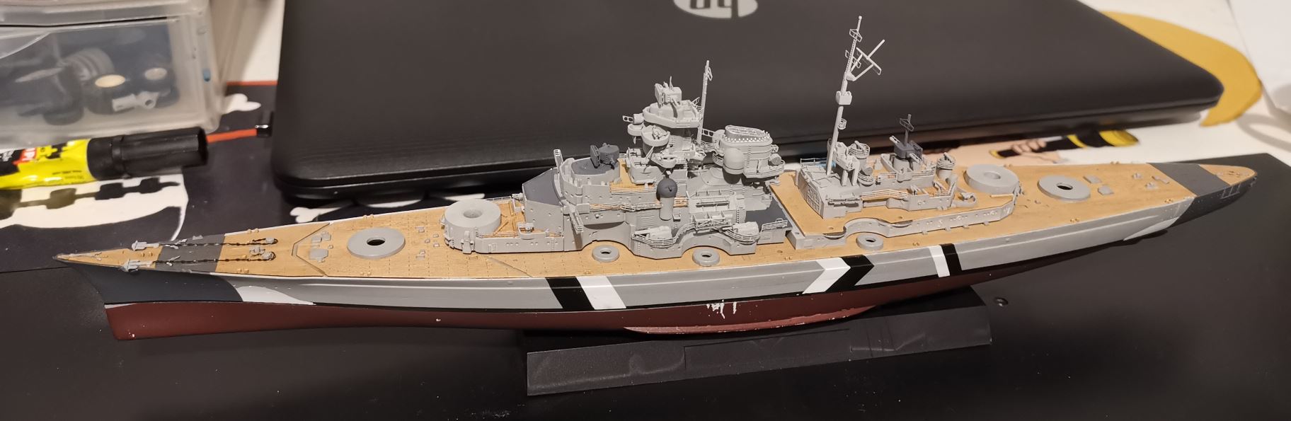 Bismarck MENG au 1/700e kit de PE Eduard - Page 4 260110