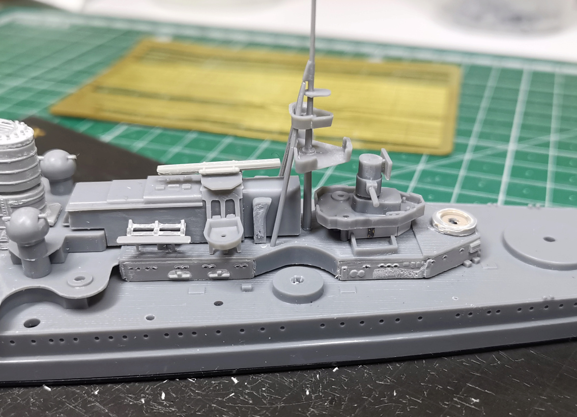 Scharnhorst Tamiya 1/700e - Version refonte proposée avec des tourelles de 380 Supers22