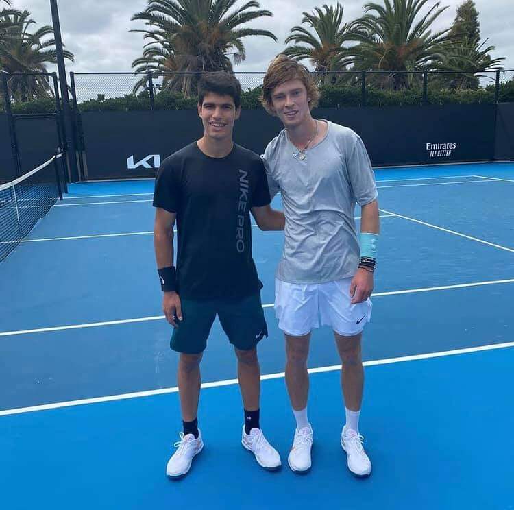 ¿Cuánto mide Andrey Rublev?-How tall is Andrey Rublev? Fb_img25