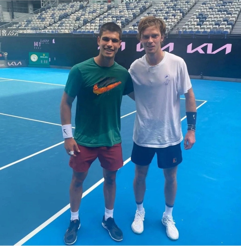 ¿Cuánto mide Andrey Rublev?-How tall is Andrey Rublev? Scree327