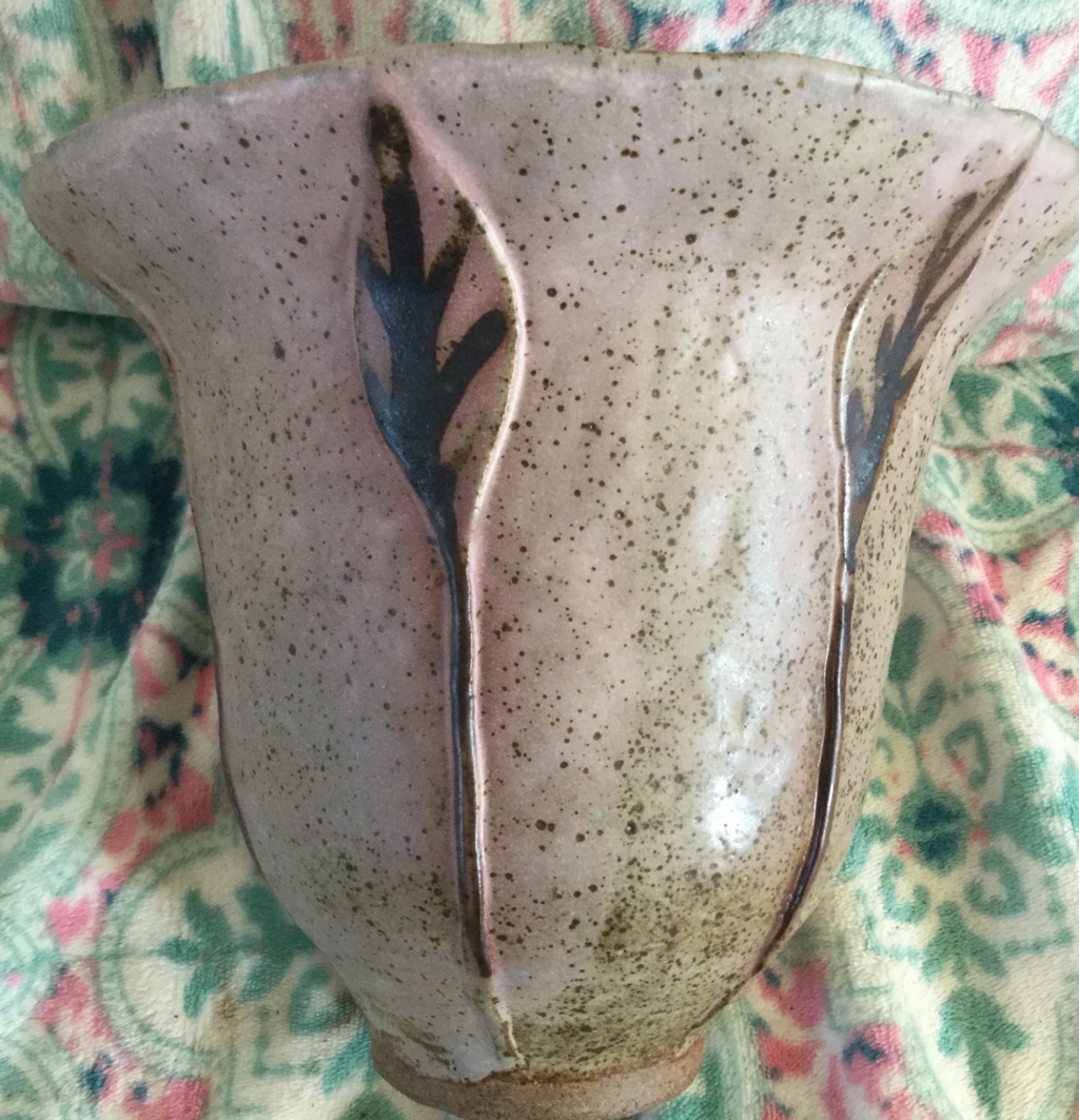Studio pottery vase signed 630c1310