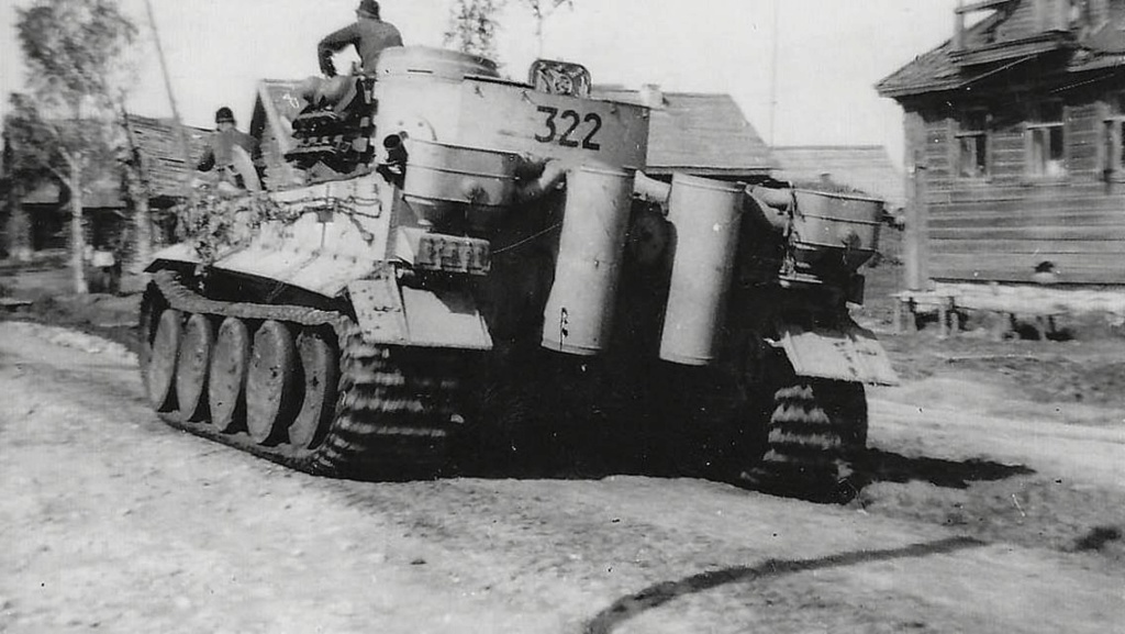TIGER I - RC Panzer - Taigen 1/16 1a49ec10