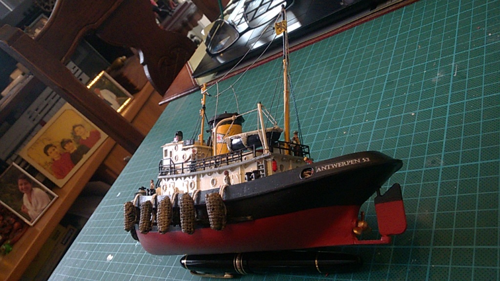 Remorqueur Antwerpen 53 1945-1960 [base Revell Habour tug 1/108°] de Philippe R. DAVID Wp_20286