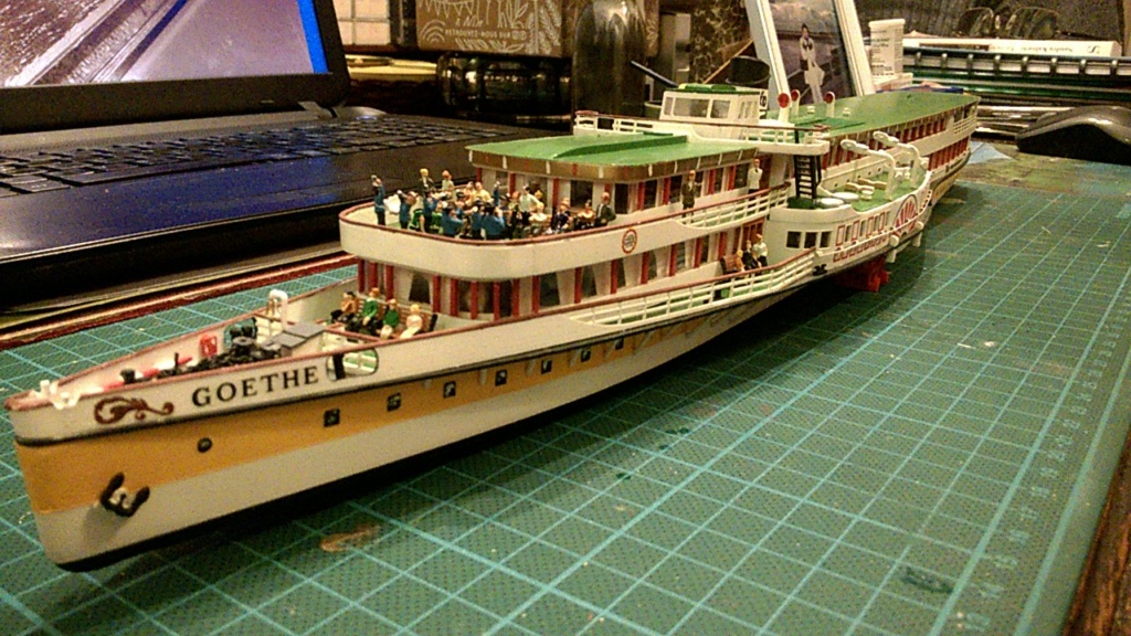 Steamer du Rhin Goethe, [Revell 1/160°] de Philippe R. DAVID - Page 2 Wp_20481