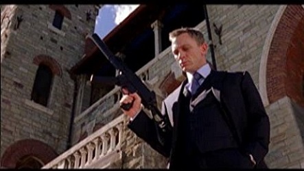 Top 20 "Films d'espionnage" - Page 2 Casino10