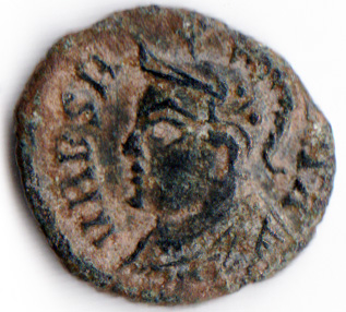 AE4 híbrido de las ciudades de Roma y Constantinopla. Ceca no oficial o bárbara 002a1111