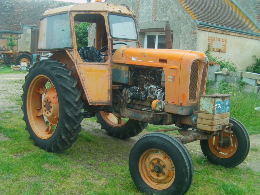 Un petit nouveau SOM 35 GD et son agriculteur Imag0011