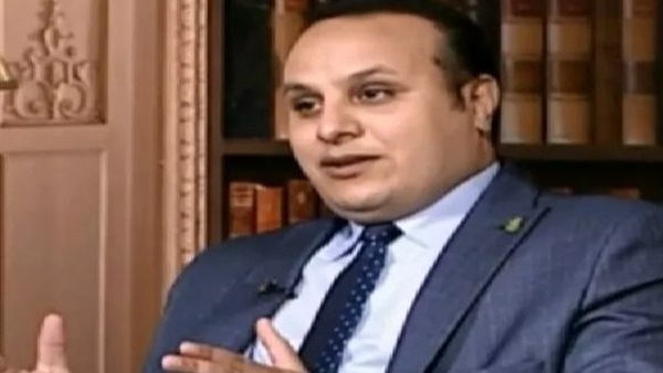 الدكتور عاصم عبد المجيد حجازي، أستاذ علم النفس التربوي بجامعة القاهرة،: مناهج الصف الرابع الابتدائي تحتاج إلى المراجعة وإعادة النظر  81510