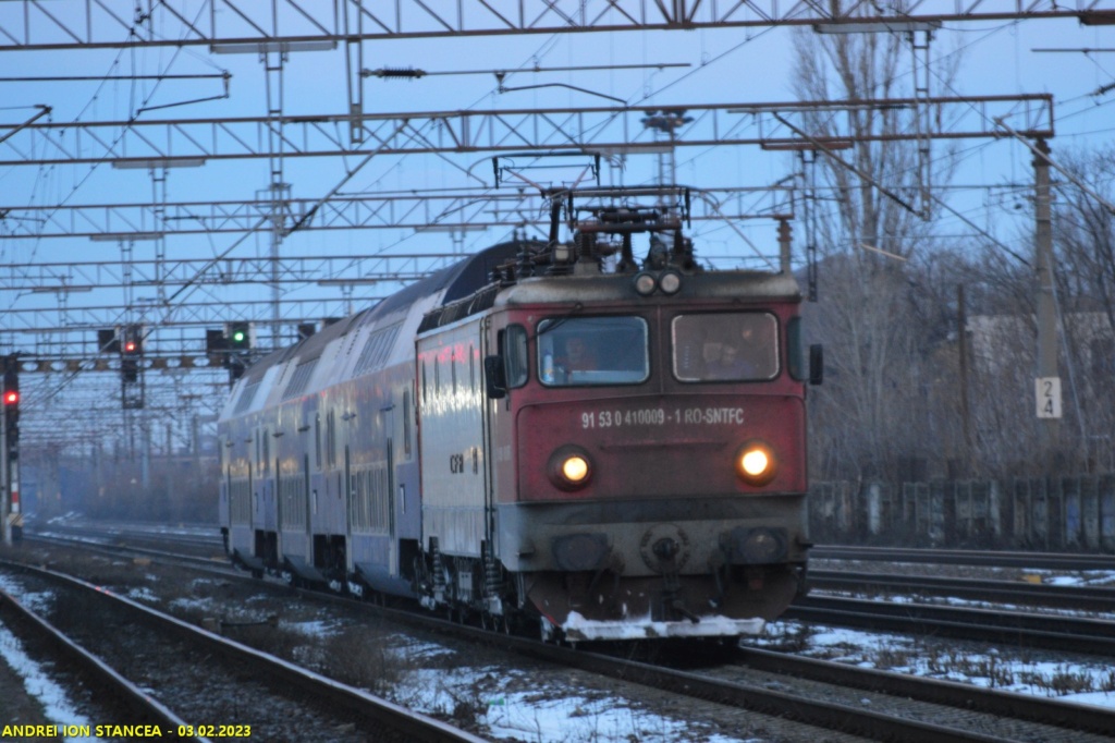 Locomotive clasa 40 - 41 - 42 - 060-EA-EA1-EA2 410_0012
