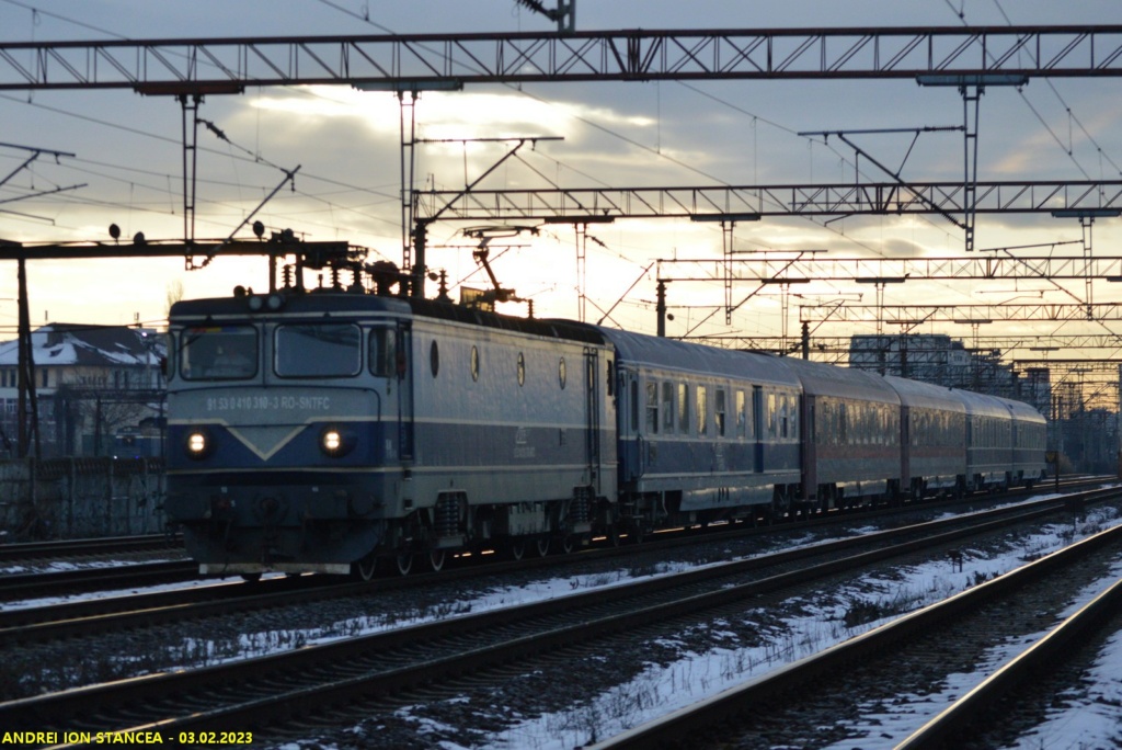 Locomotive clasa 40 - 41 - 42 - 060-EA-EA1-EA2 410_3110