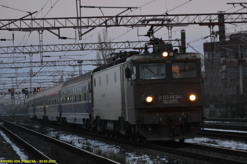 Locomotive electrice seria 45 450_3610