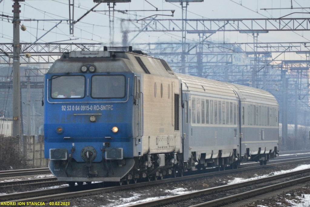 Locomotive diesel electrice seriile 0640/0660 (DE 621 EGM) 64_09110