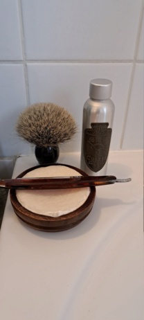 Shave of the Day / Rasage du jour - Page 19 20230410