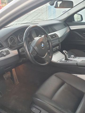 BMW 523i Touring F11 2010 20230911