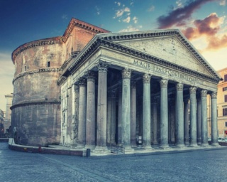 Il Pantheon: da tempio a basilica Panthe11