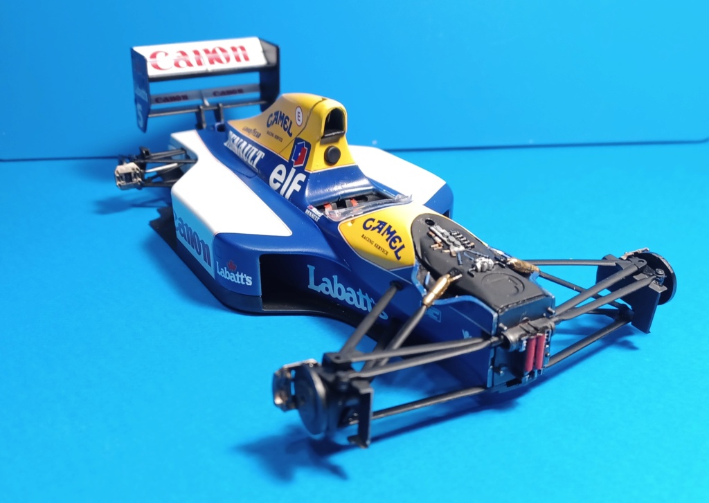 [ Fujimi] Williams FW 14B N Mansell saison 1992 1/20 - Page 3 20221167