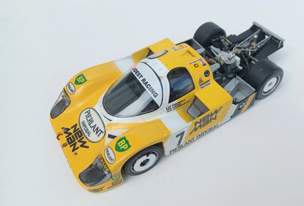 [ Tamiya ] Porsche 956 "new Man" 1ere le Mans 1984 - Page 4 20230840