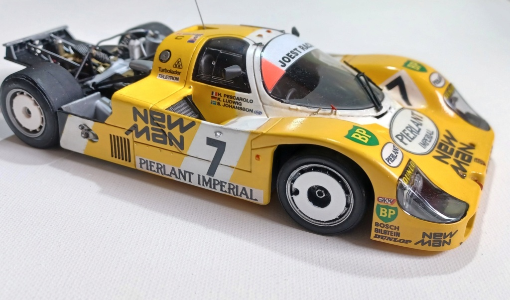 [ Tamiya ] Porsche 956 "new Man" 1ere le Mans 1984 - Page 4 20230842