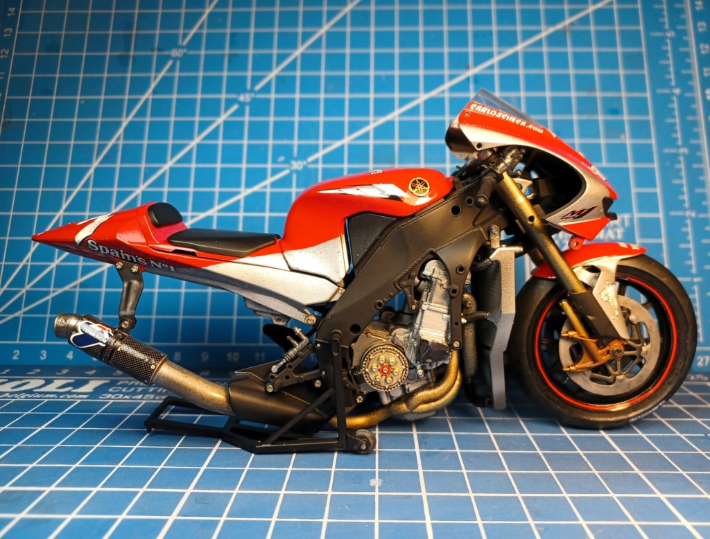 [ Tamiya ] Yamaha YZR saison 2004 Checa - Page 2 20231229