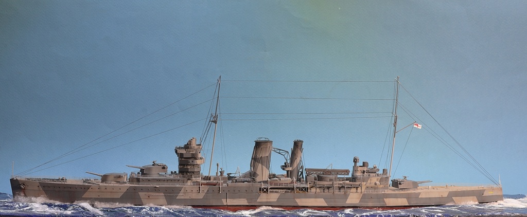 [TRUMPETER ] Croiseur lourd HMS YORK 1/350ème Réf 05351 Imgp1334
