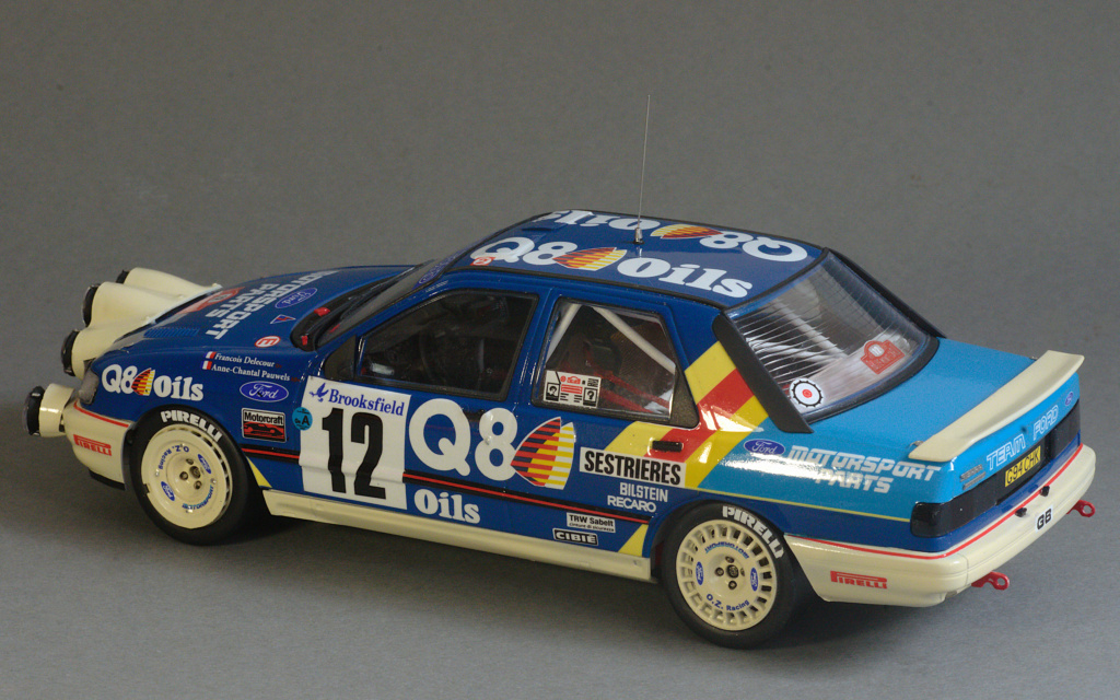 [D Modelkits] 1/24 - Ford Sierra Cosworth  Monte-Carlo 1991  Imgp2350