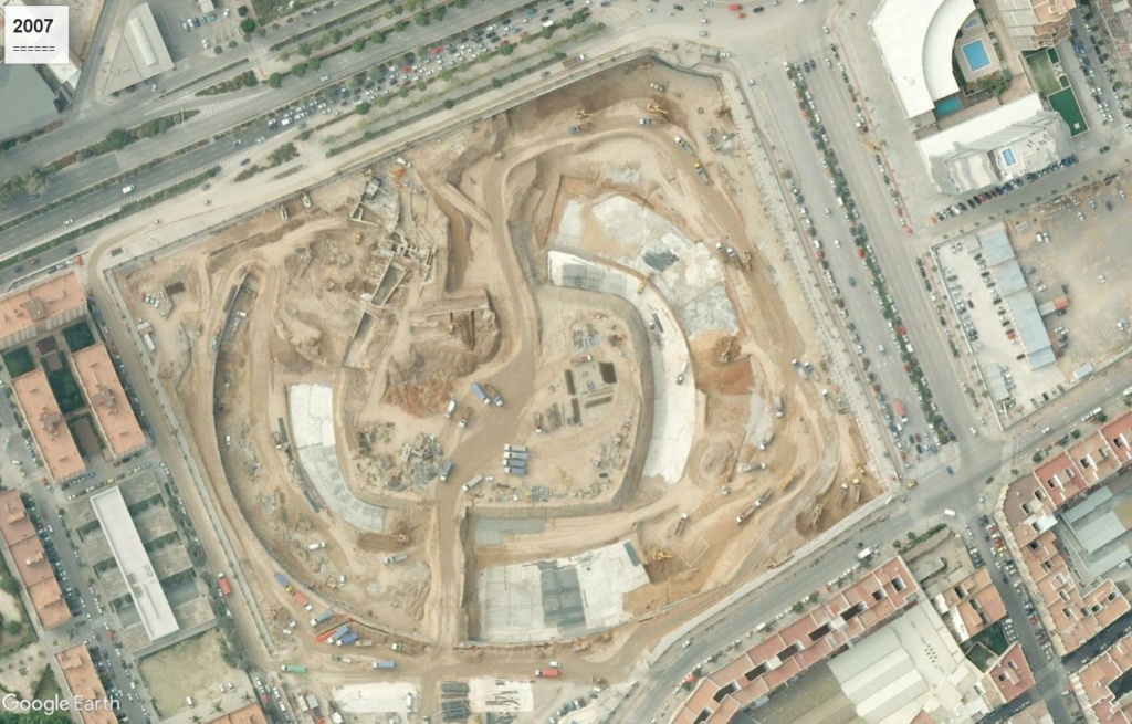 [Bientôt visible sur Google Earth] Le nouveau stade du Valencia CF. Bientôt... 200710