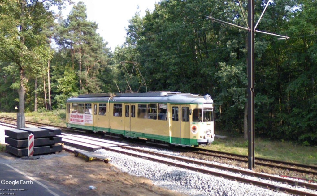 STREET VIEW : les tramways en action - Page 5 Berlin22