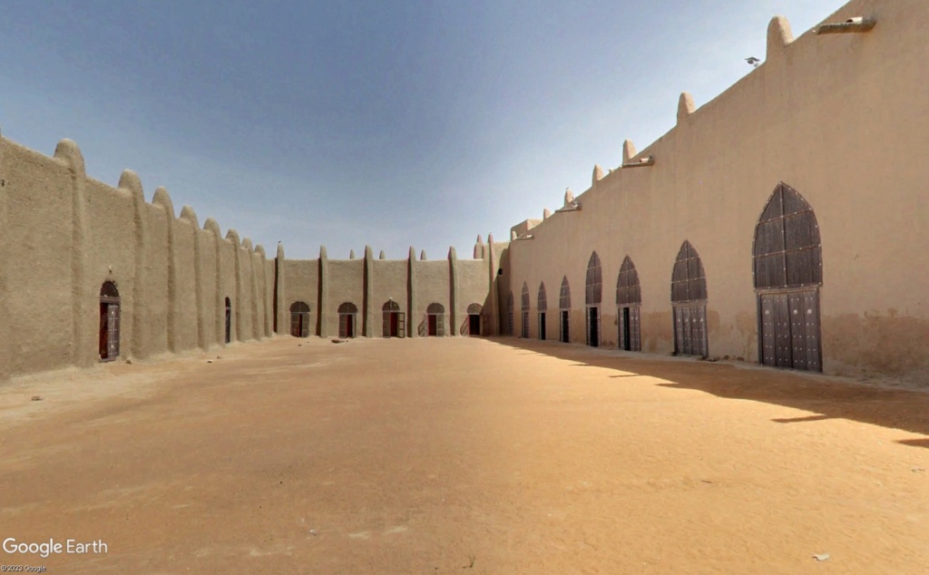 [MALI] - La mosquée de Djenné Cour10
