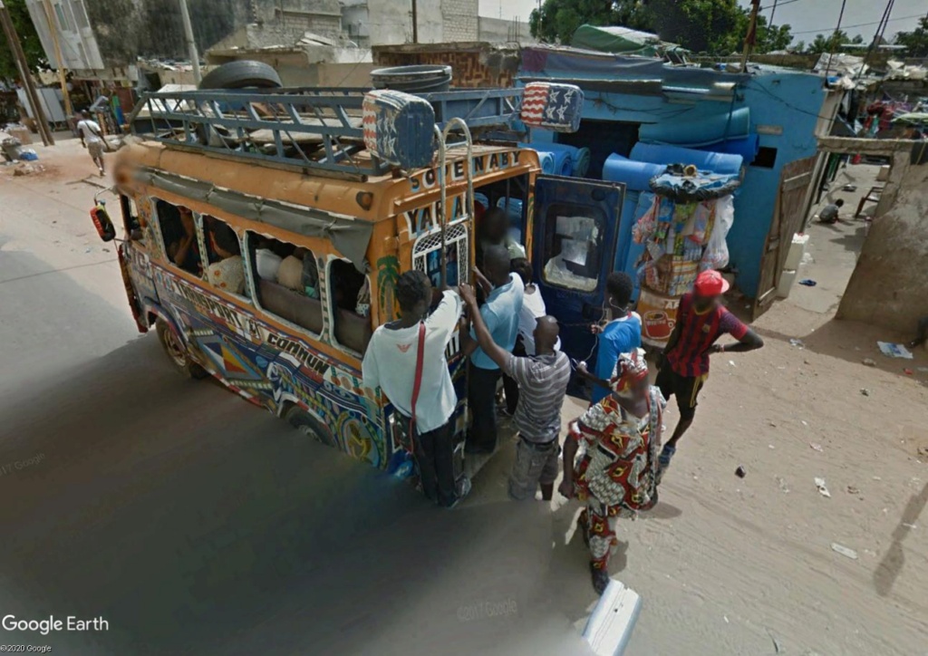 Sénégal - STREET VIEW : cars rapides et transports en commun du Sénégal Dak12h10